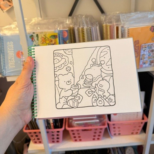Kit libro para pintar Comfy Corner + marcadores Filgo
