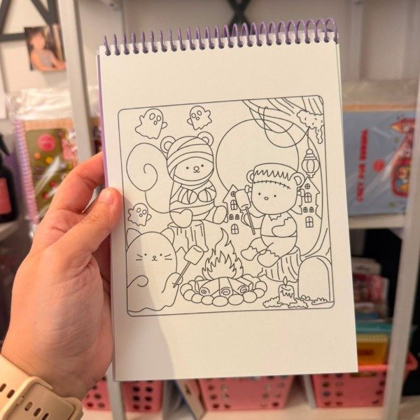 Libro para pintar Spooky