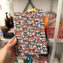 Anotador abrochado con hojas lisas - Tamaño A5 - Diseño de tapa: Flores y Minnie