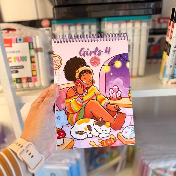 Libro para pintar Girls 4