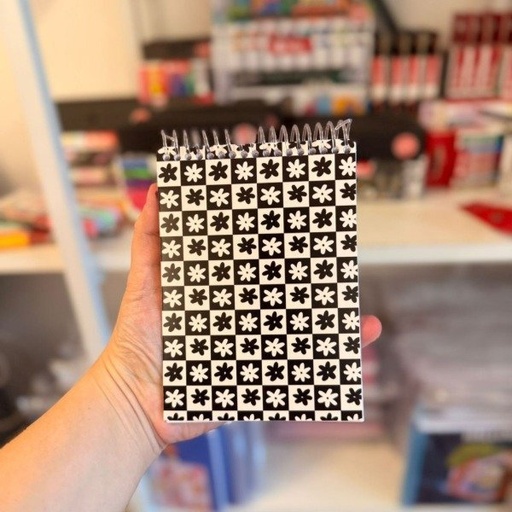 [BLK-00183_MN] Block anillado tamaño A6 [hojas lisas] - Diseño de tapa: Cuadrille de flores byn
